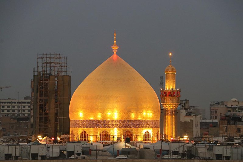Maintaining of dome of the shrine of Imam ali