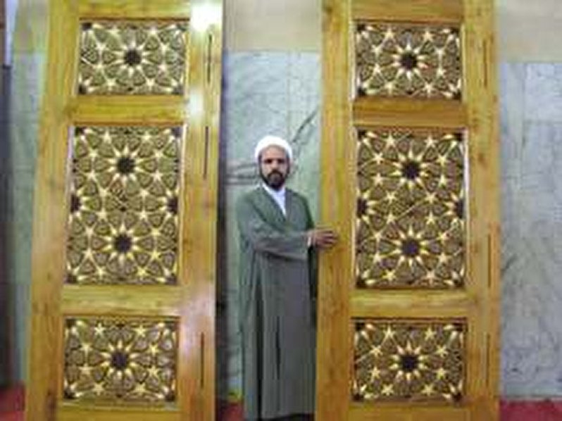 Construction of two doors of the holy shrine of Hazrat Abalfazl