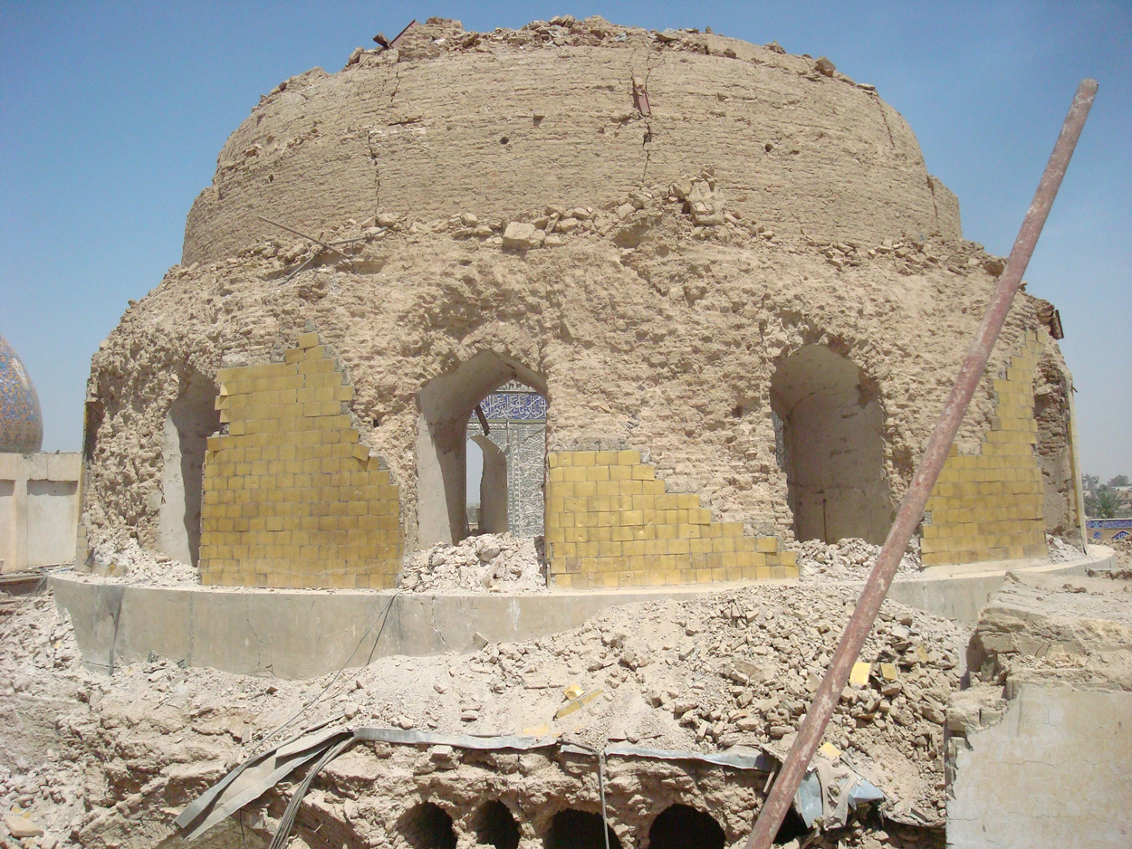 نمایی از تخریب گنبد مطهر امامین عسگرین (ع)